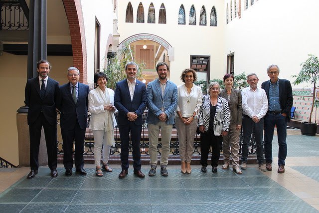 Un comité asesor reforzará la candidatura de Barcelona como sede del Medicamiento