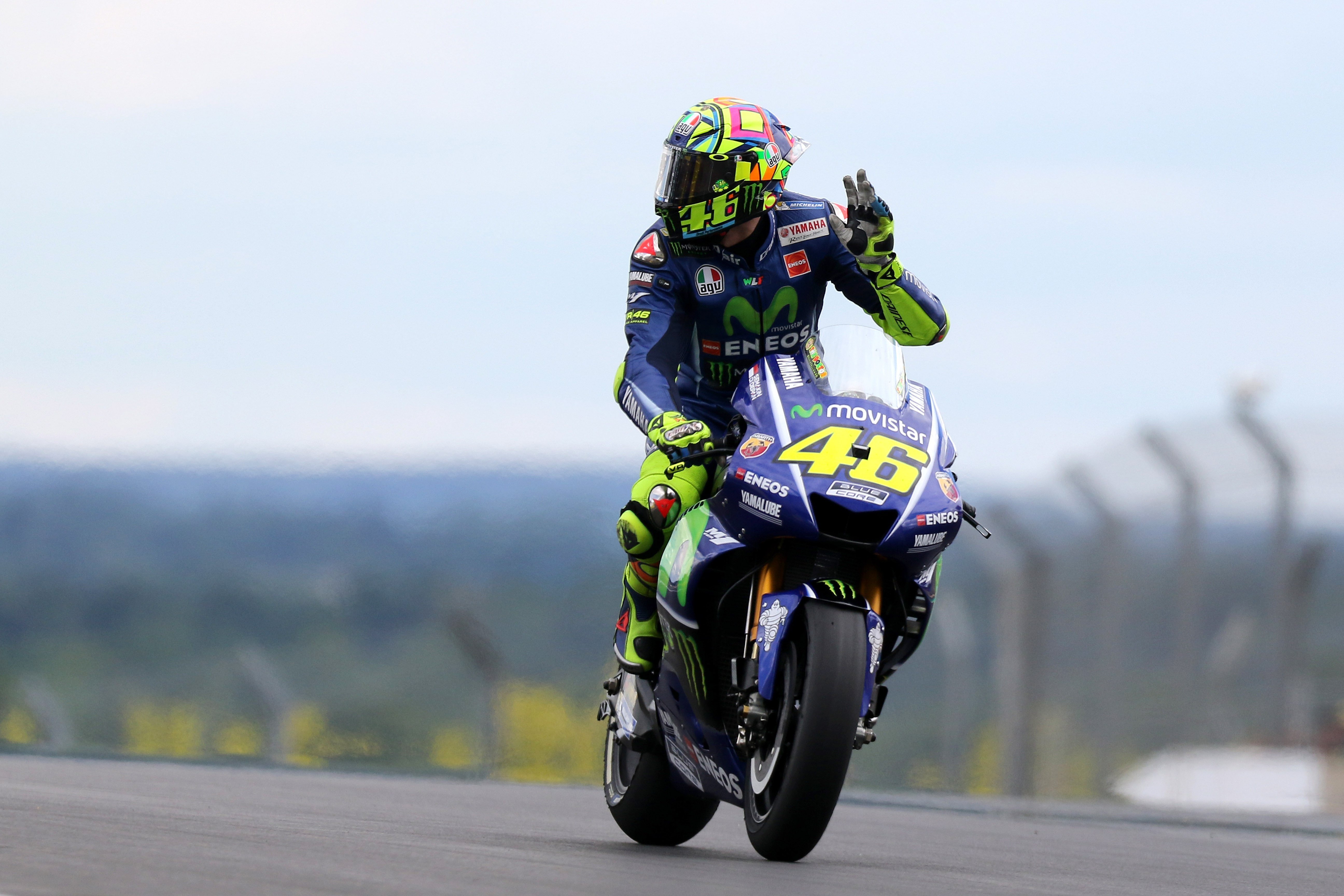 Valentino Rossi recibe el alta médica tras su accidente