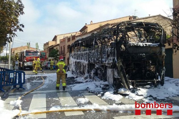 Incendio bus|buzo Igualada 1