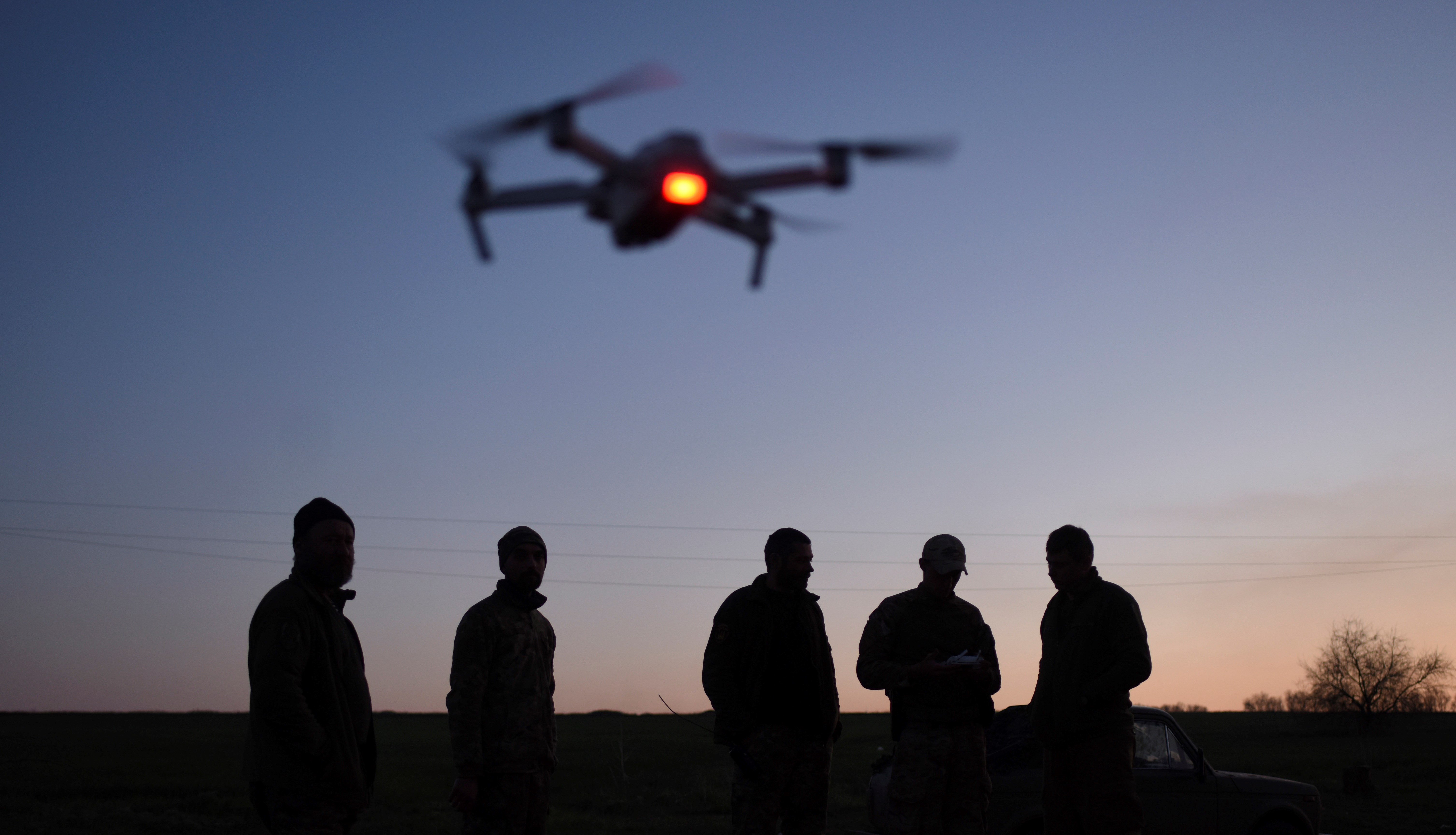 Los drones y misiles ucranianos reducen la capacidad rusa de refinar petróleo en un 7%