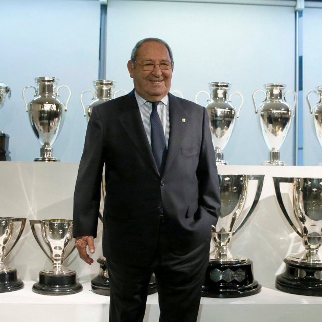Mor Paco Gento, llegenda del Reial Madrid, als 88 anys