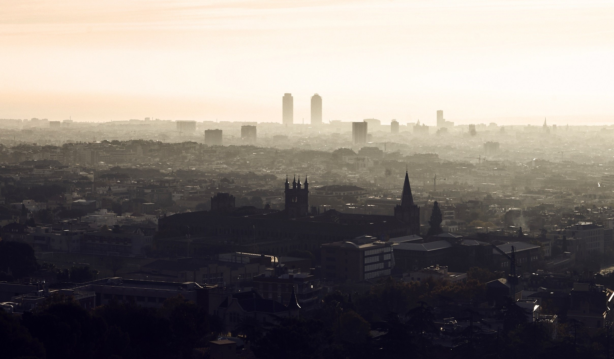 Consejos a los ciudadanos por el episodio de contaminación atmosférica en Barcelona