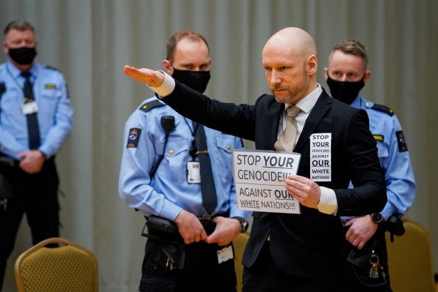 Anders Behring Breivik   Efe