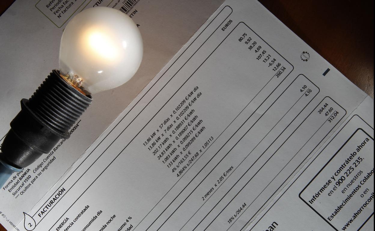 Hay una aplicación gratuita para móvil que te ayuda a reducir la factura de la luz