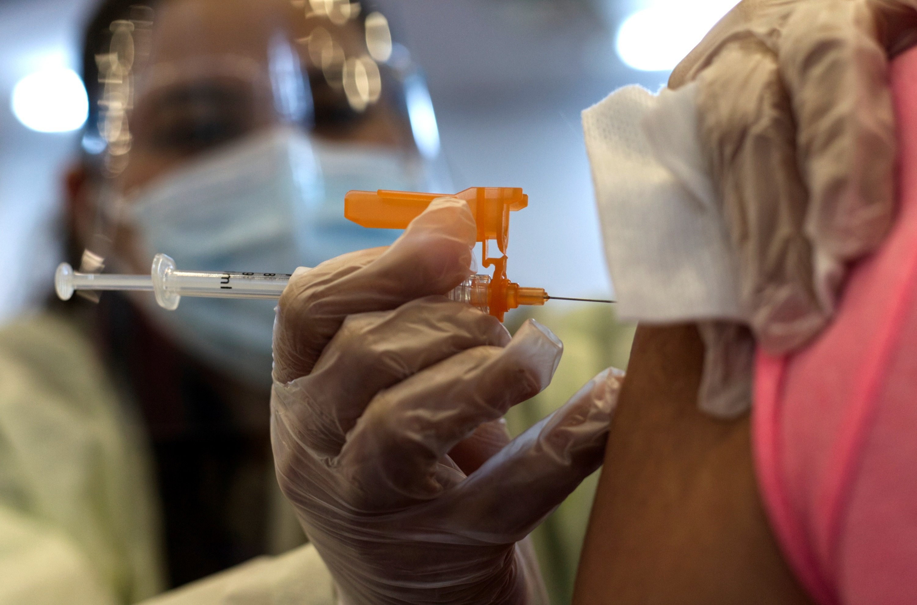 Covid | Salut obre la franja de vacunació de 18 a 29 anys
