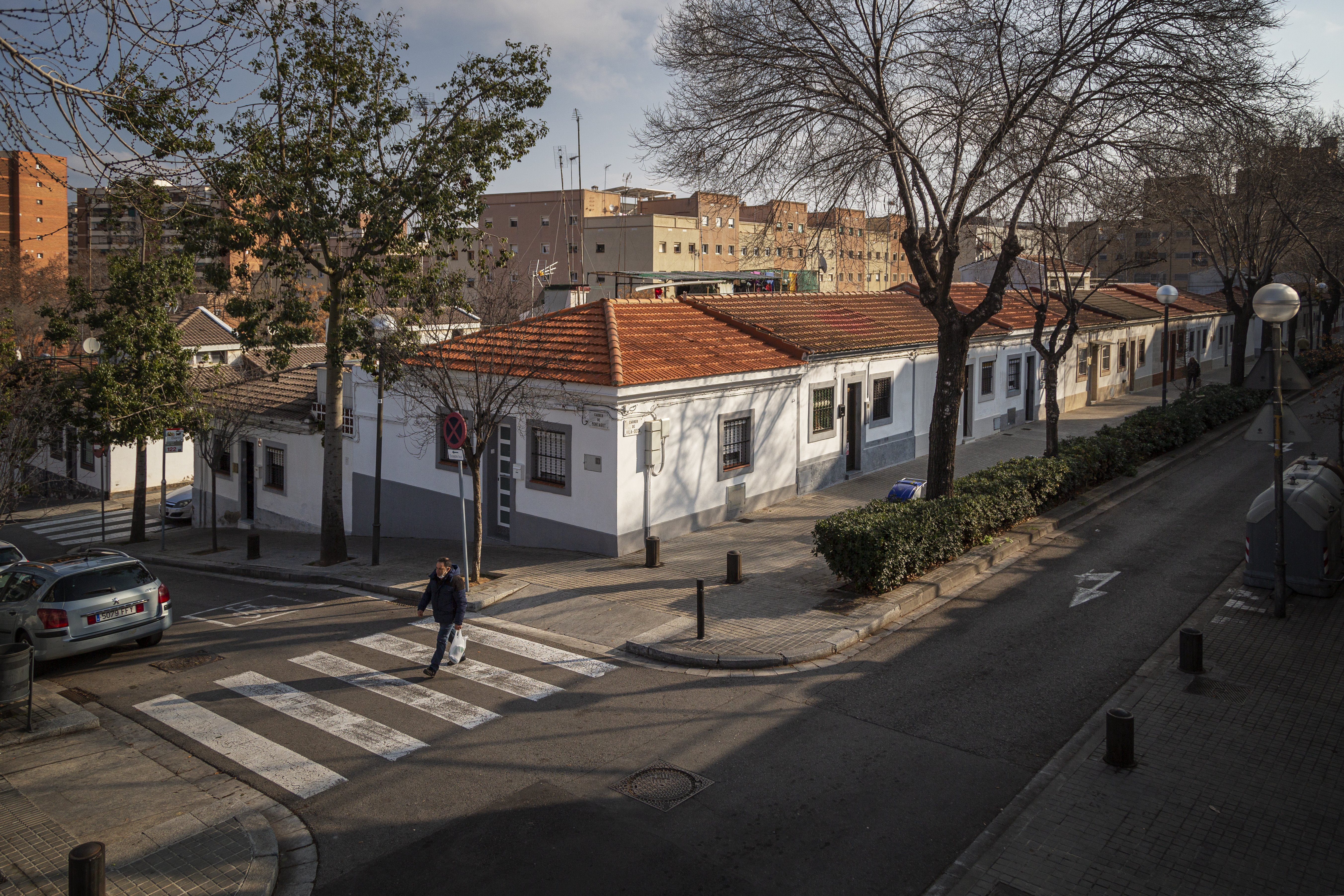 Es tanca l’acord per iniciar la rehabilitació d’habitatges de Can Peguera