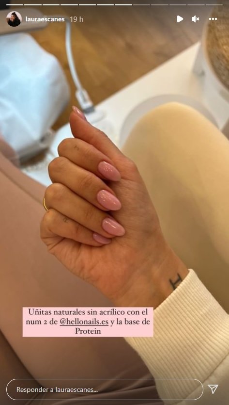 laura escanes manicura