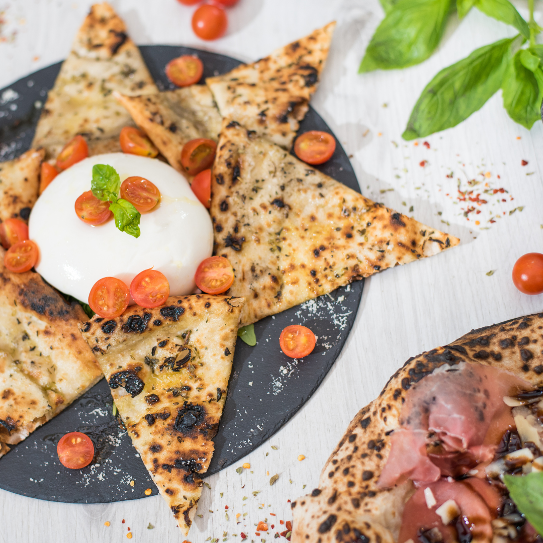 En Lloret de Mar hay una pizzería que arrasa con sus recetas napolitanas