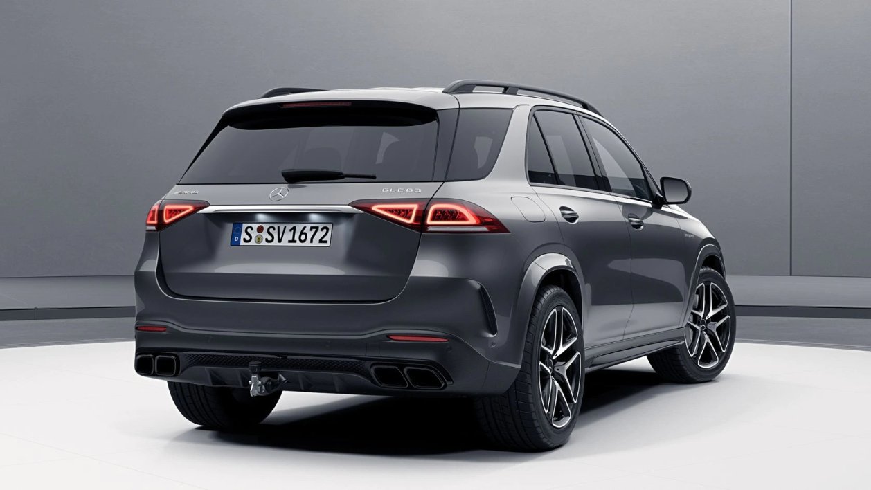Hay un modelo de Mercedes que te permite disfrutar de las ventajas del coche eléctrico sin sus inconvenientes