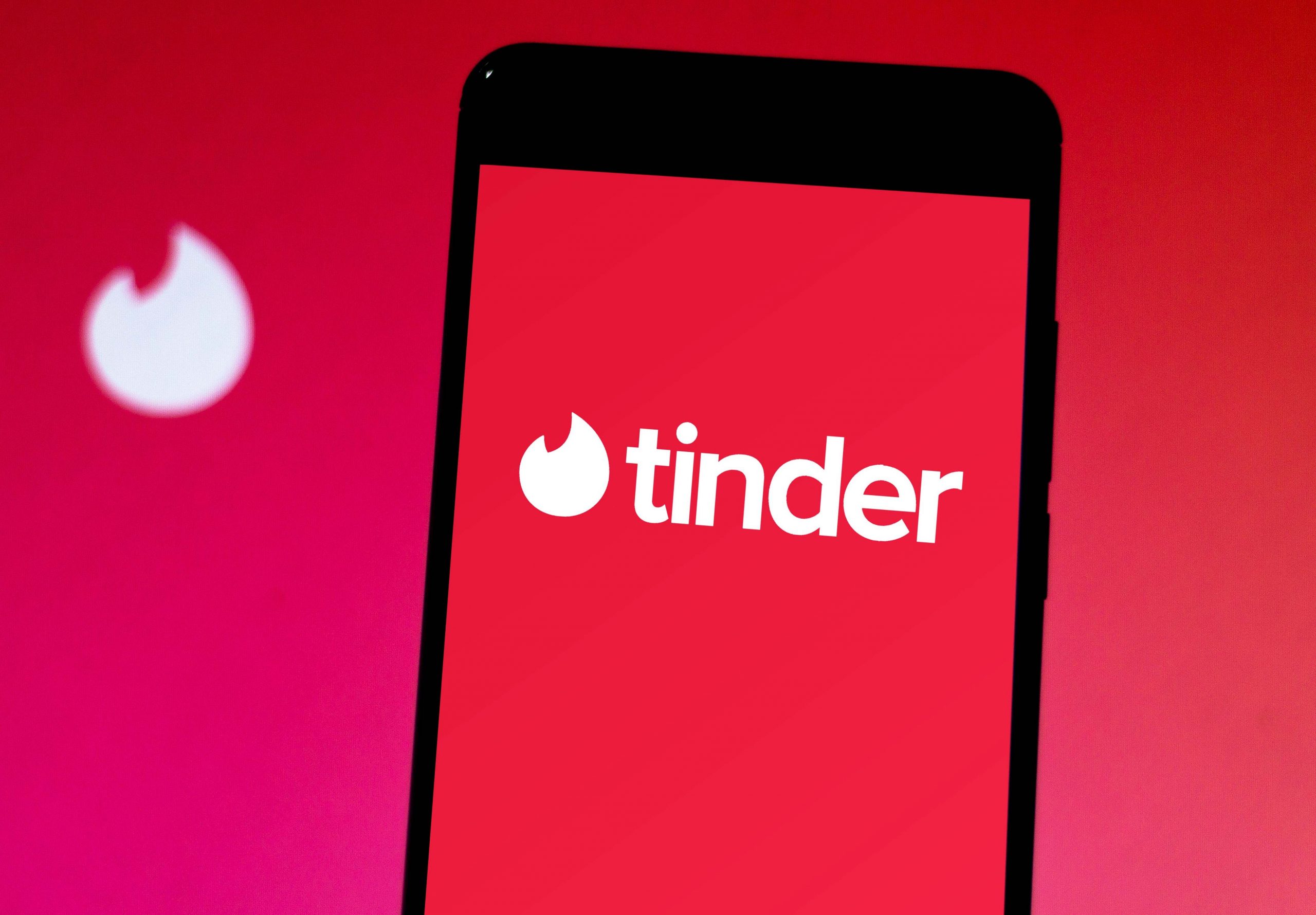 El nuevo Tinder para cristianos que está enganchando a España