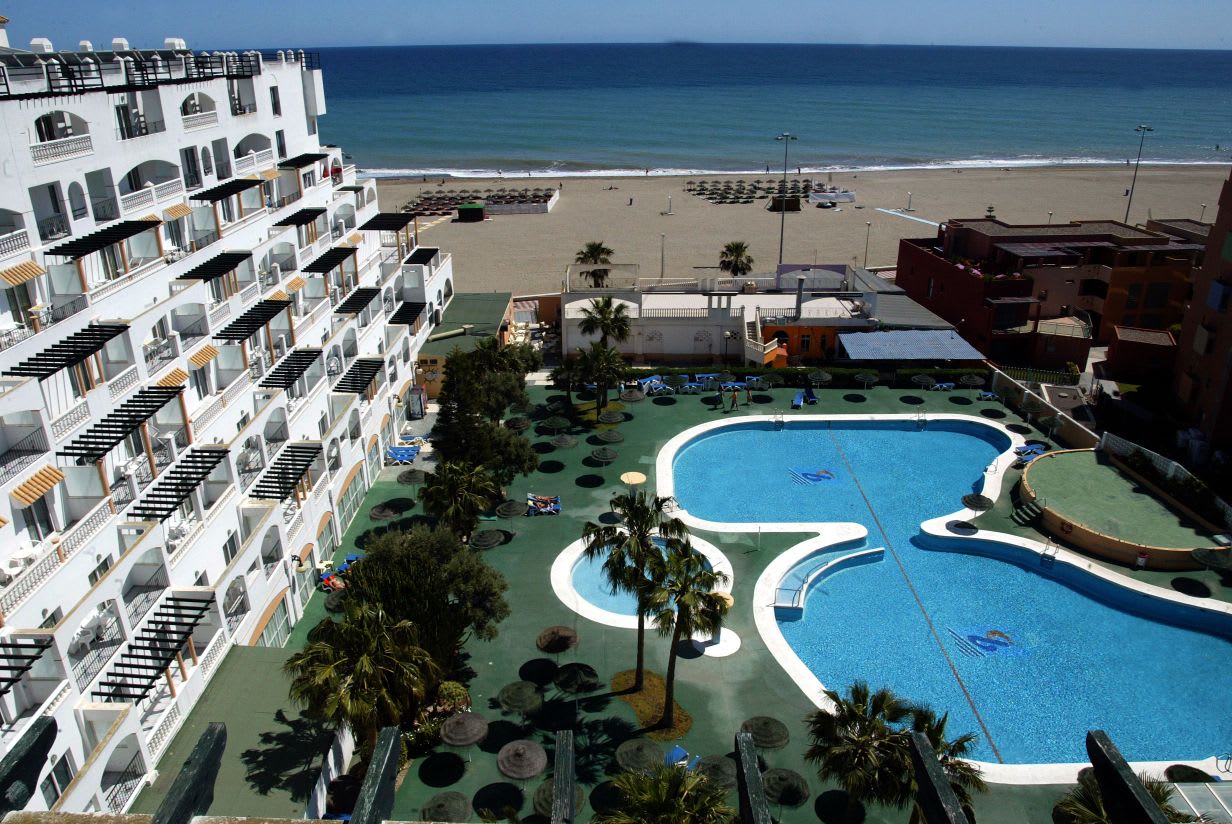 Roquetas de Mar: hoteles de cuatro estrellas al mejor precio