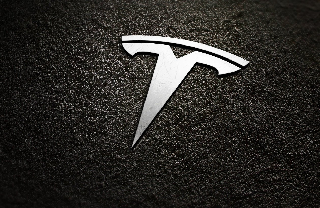El miracle del model de Tesla: passa de no ser ni al top 100 dels més venuts al lloc 30