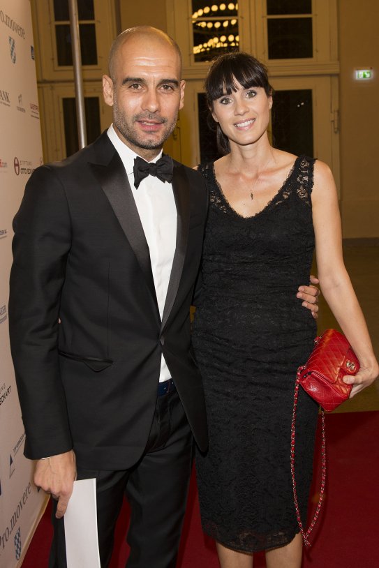Cristina Serra, mujer de Pep Guardiola, actriz espléndida en una serie de TV3 Cristina Serra, mujer de Pep Guardiola, actriz espléndida en una serie de TV3