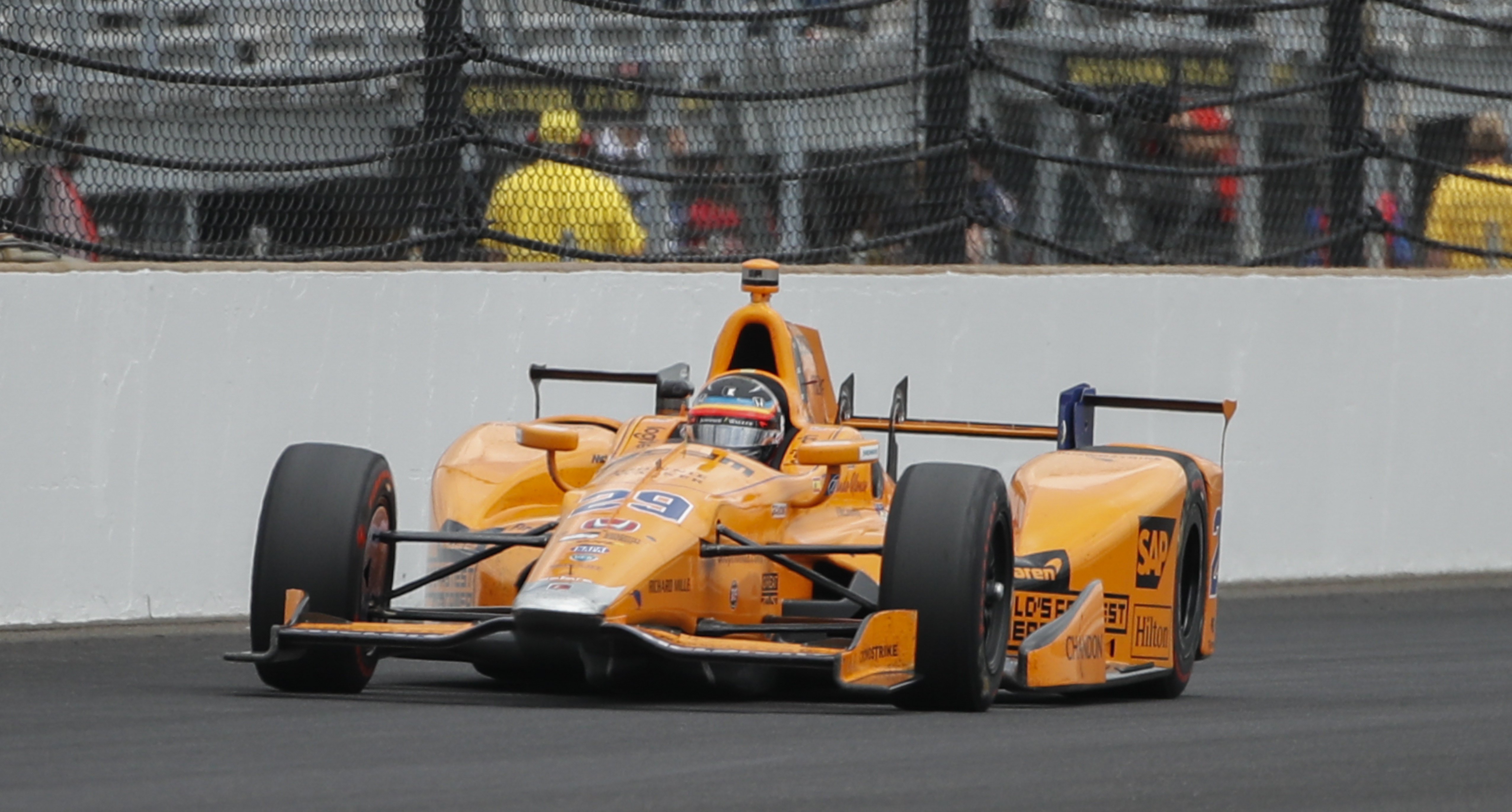 Alonso també abandona a les 500 milles d'Indianapolis