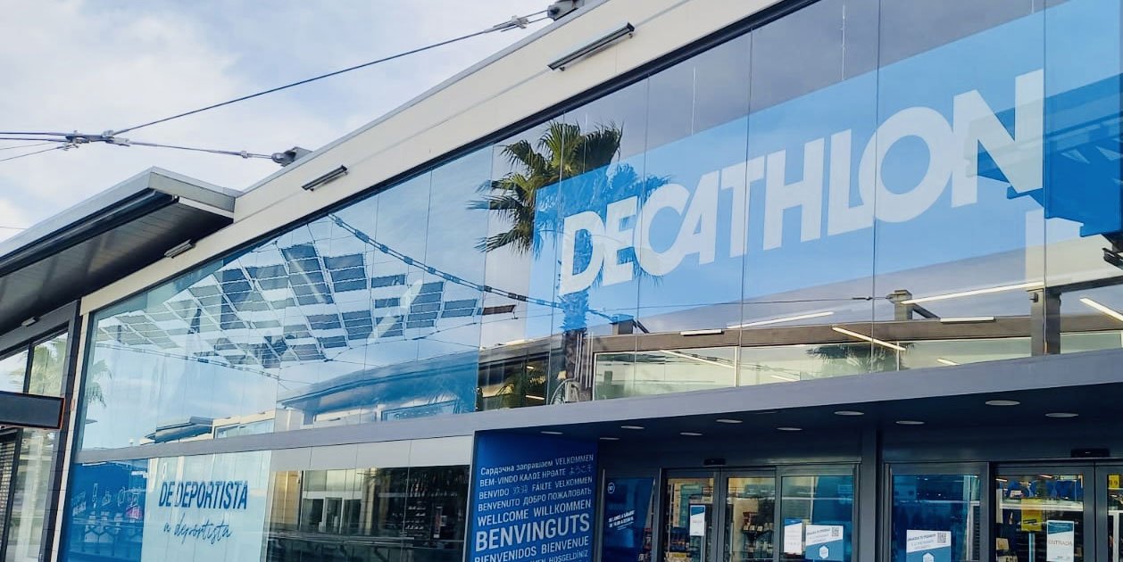 Decathlon té un biquini que modela el cos