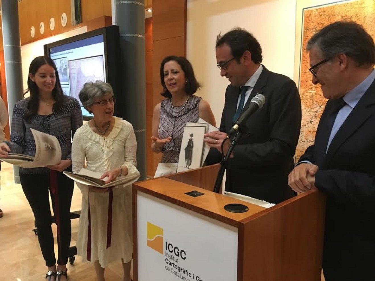 Els Reparaz donen l'arxiu familiar a Catalunya després que l'Estat els impedís recuperar-lo
