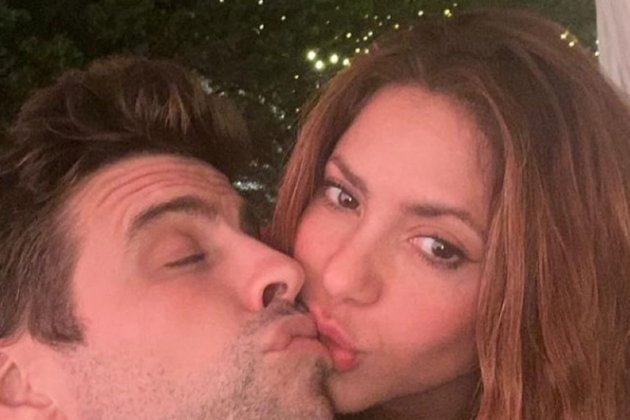 shakira pique beso IG