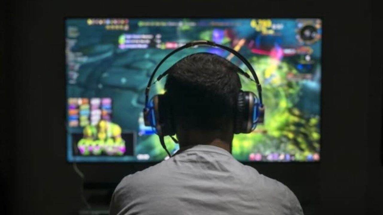 China escanea la cara de los niños para controlar las horas que están con videojuegos