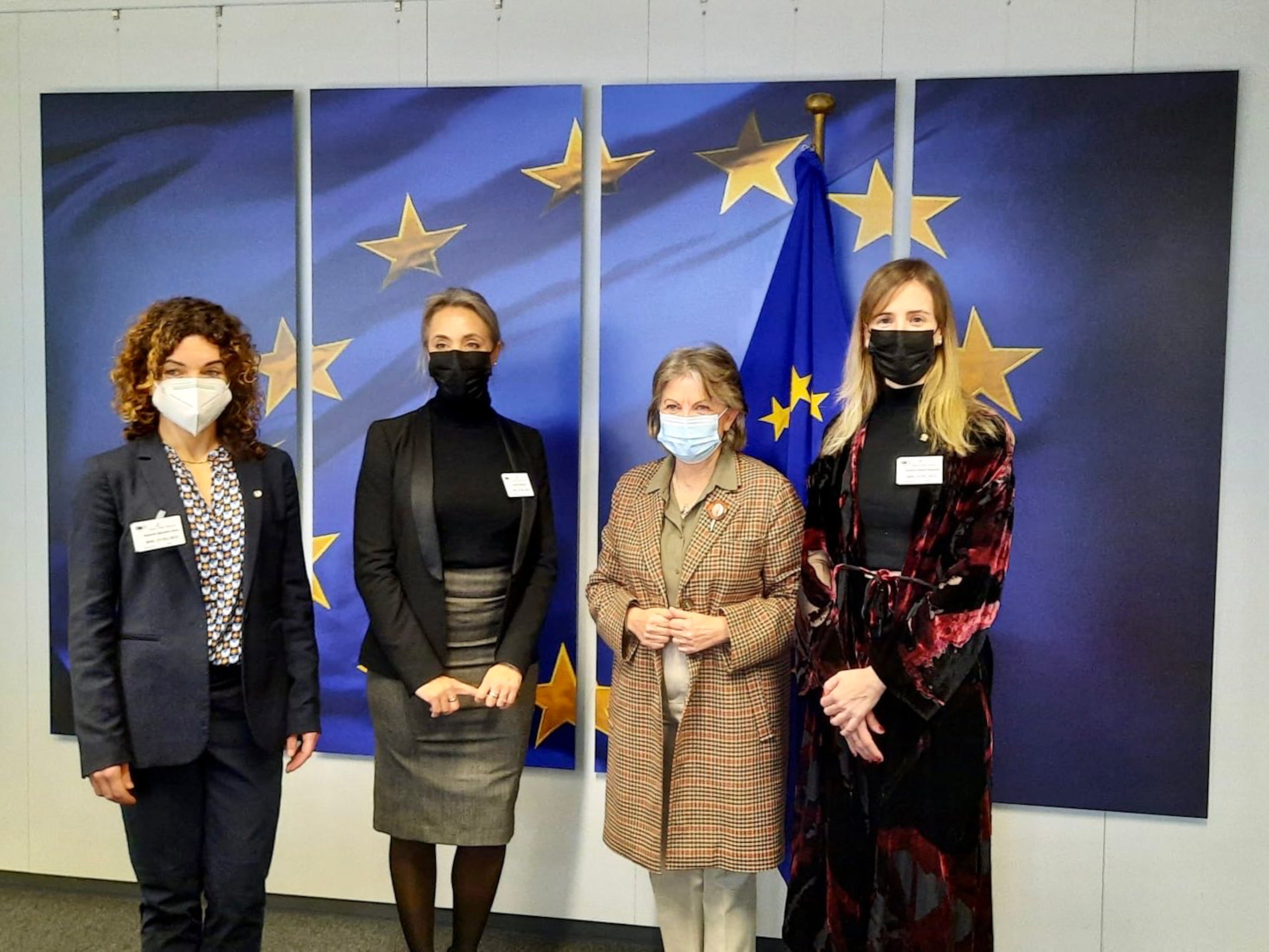 Alsina trenca el bloqueig: primera reunió amb la Comissió Europea 7 anys després