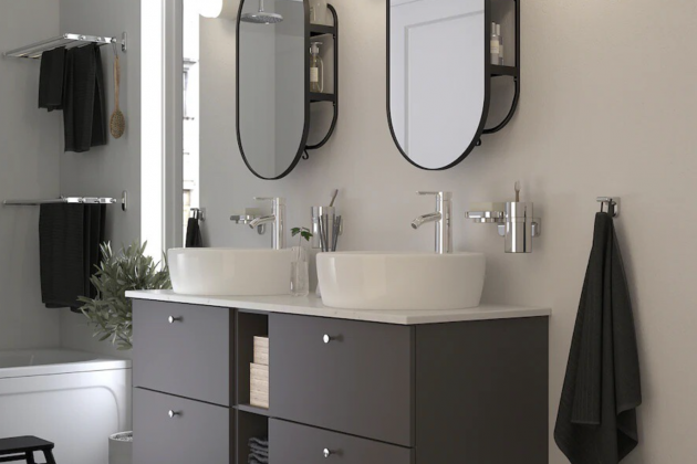 Miralls amb prestatgeries 