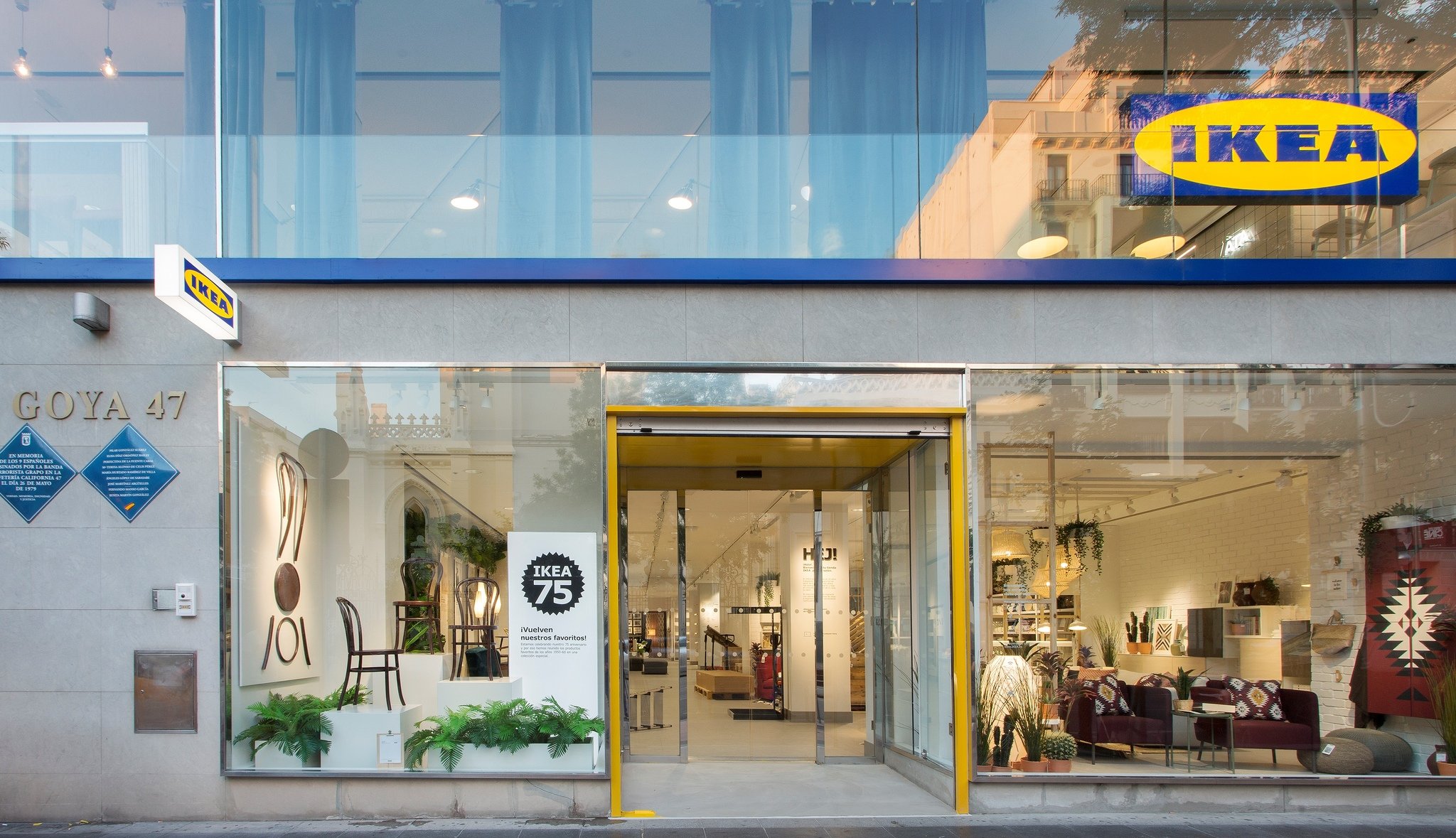 Ikea té una compra amb estil per guanyar espai en un bany petit