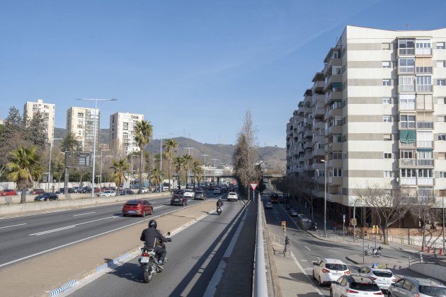 Portada Ronda de dalt, projecte 30 anys aturat, descoberta, trafic, vehícles, carretera - Carlos Baglietto