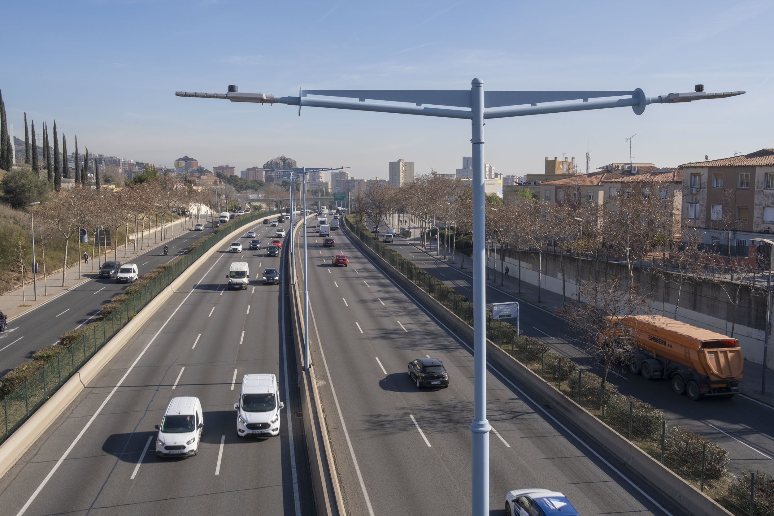 Barcelona y Govern cierran filas con una "cadena de recursos" para defender la ZBE