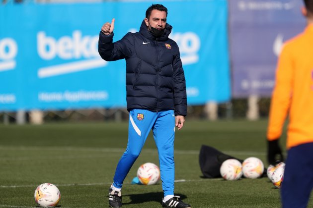 Xavi Hernandez ok entrenamiento Barca FC Barcelona