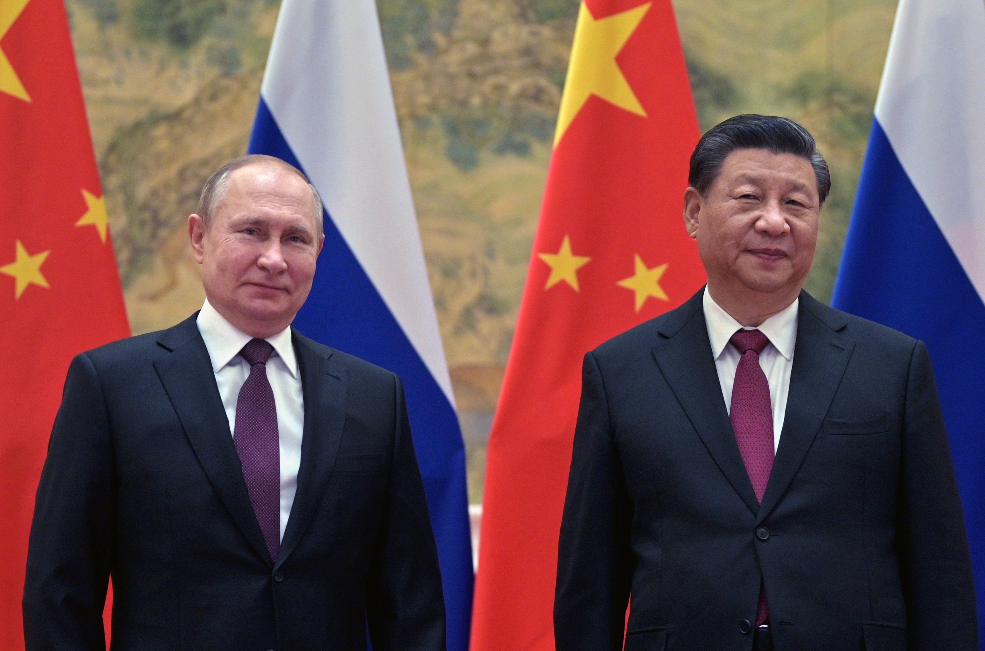 Rusia y China escenifican su alianza ante las "amenazas a la seguridad"