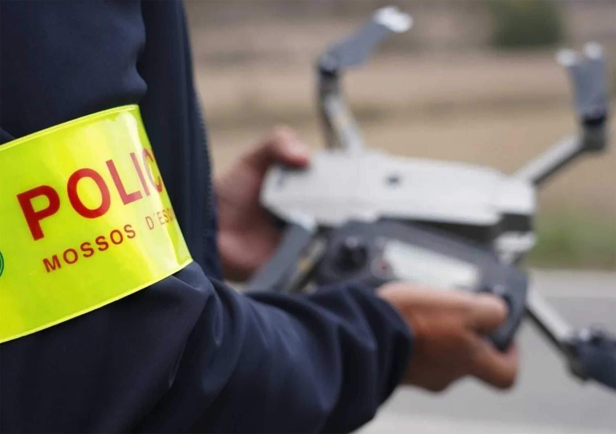 La 'cúpula de ferro' dels Mossos intercepta un perillós dron sobrevolant Barcelona