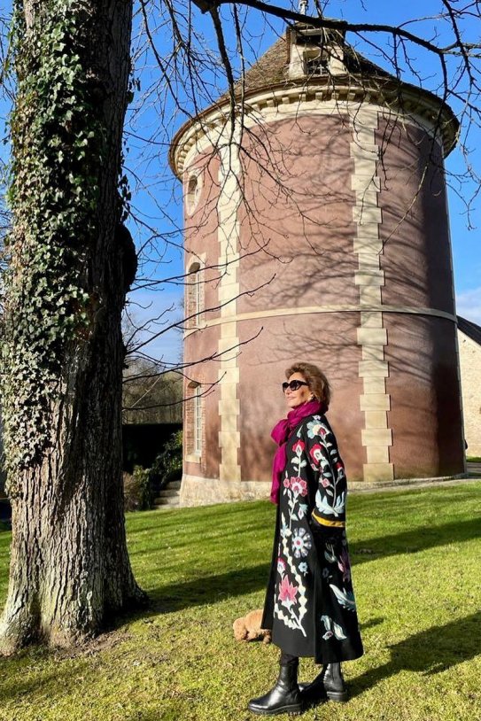 Naty Abascal con el abrigo de Zara