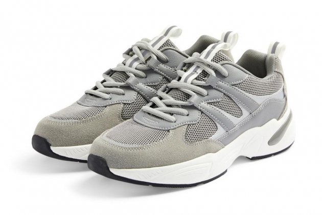 Zapatillas grises