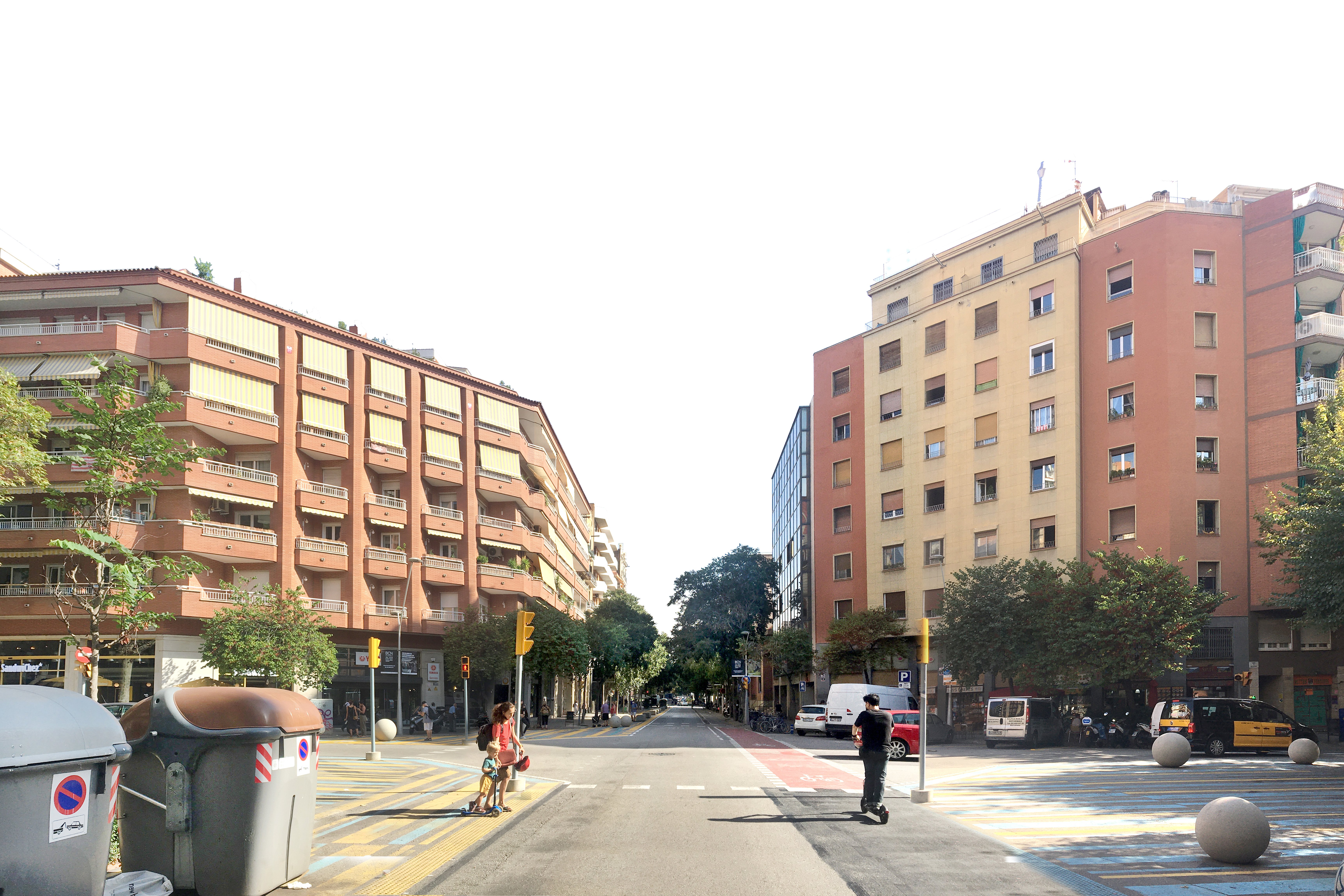 Despropòsit a la Superilla de l’Eixample: important fuita d’aigua per les obres