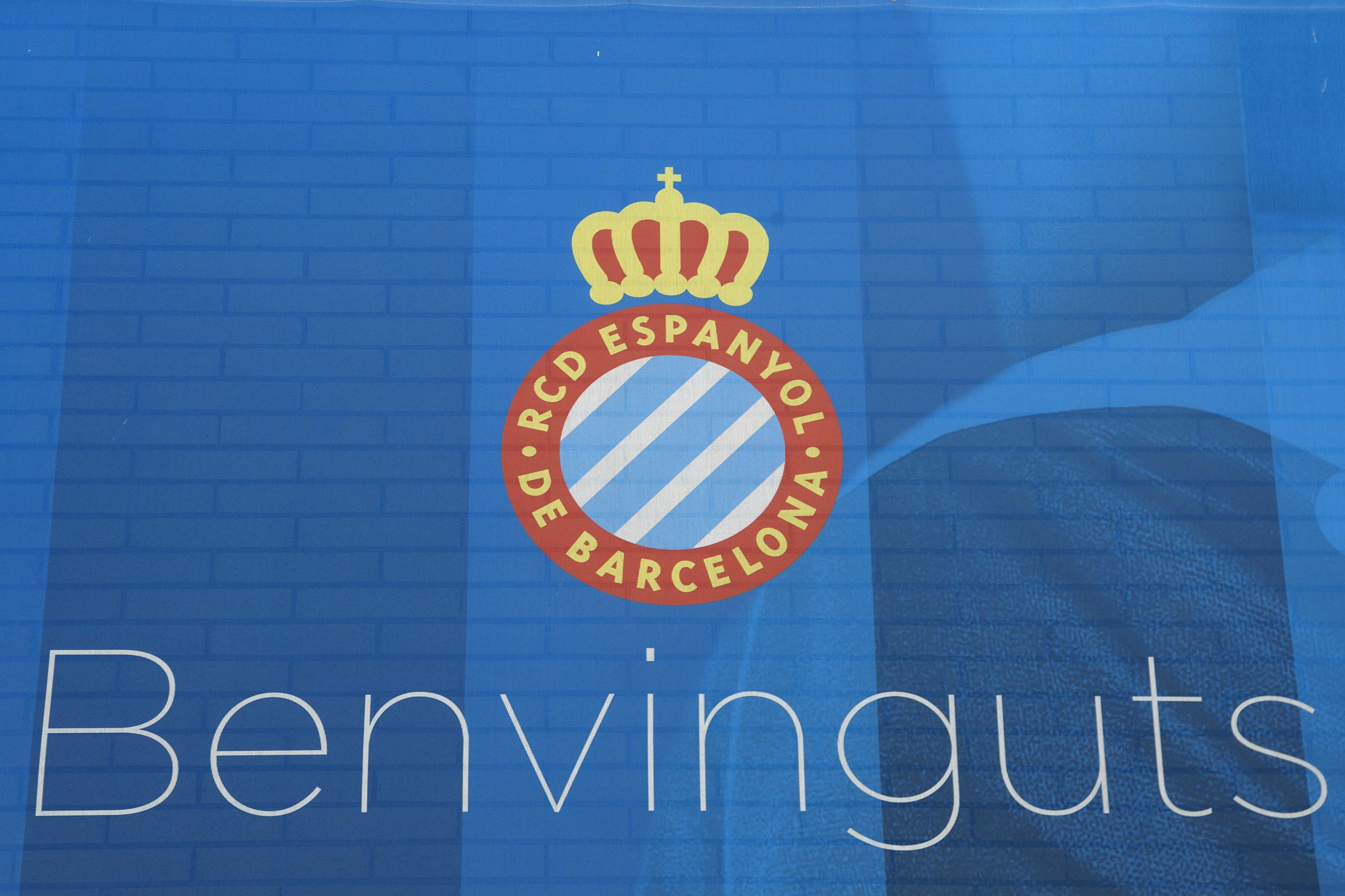 L'Espanyol promociona "negocis pericos" i Twitter els titlla d'espanyolistes