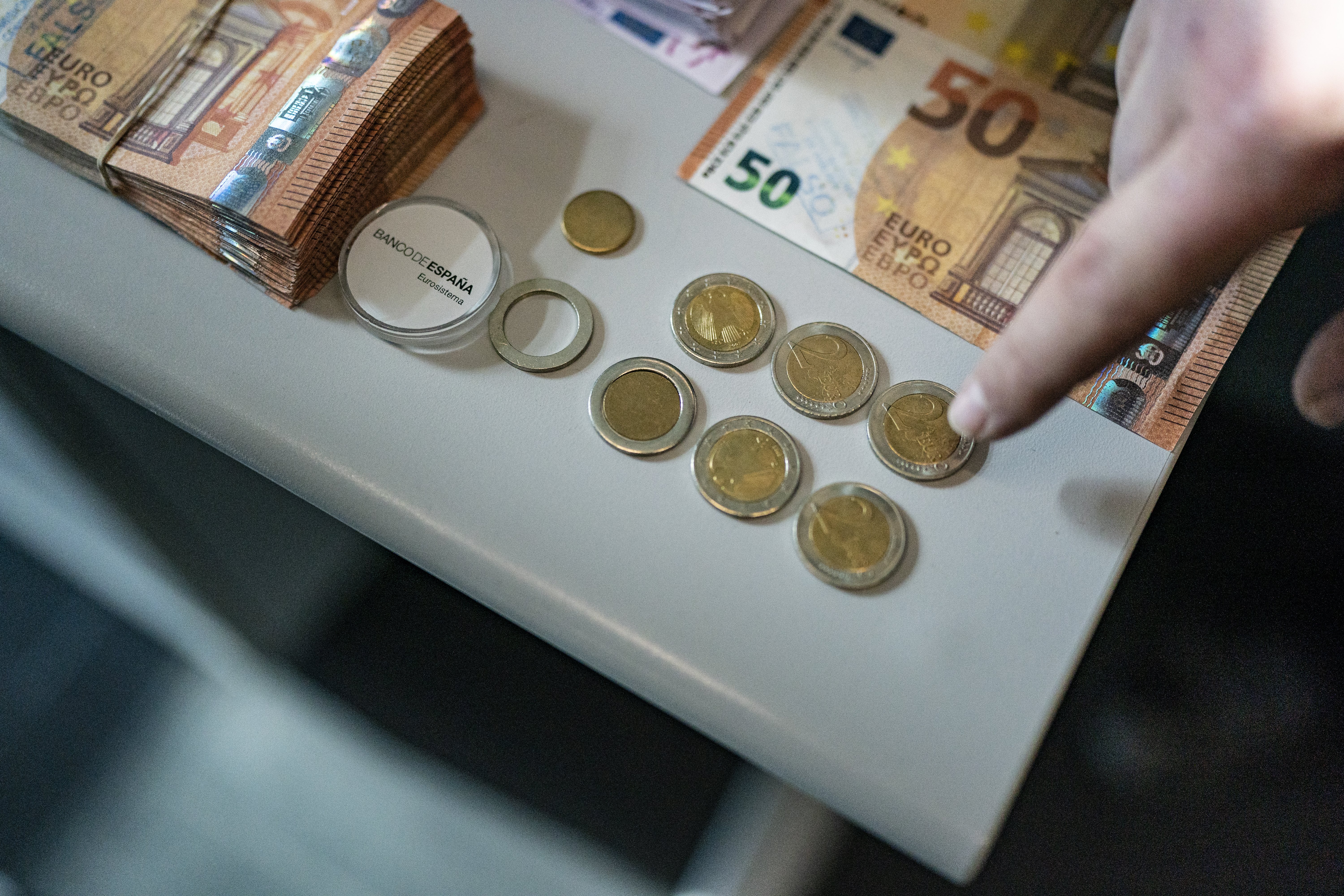 Falsificación de monedas y billetes mossos de escuadra - JOAN MATÁIS PARRA 