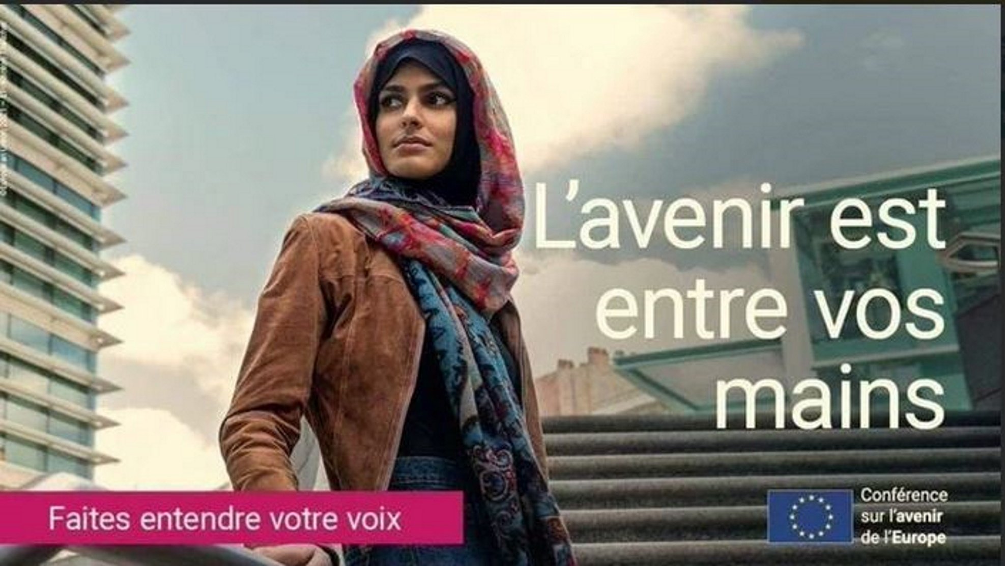 Polémica en Francia por un anuncio de la UE con una mujer con hiyab islámico