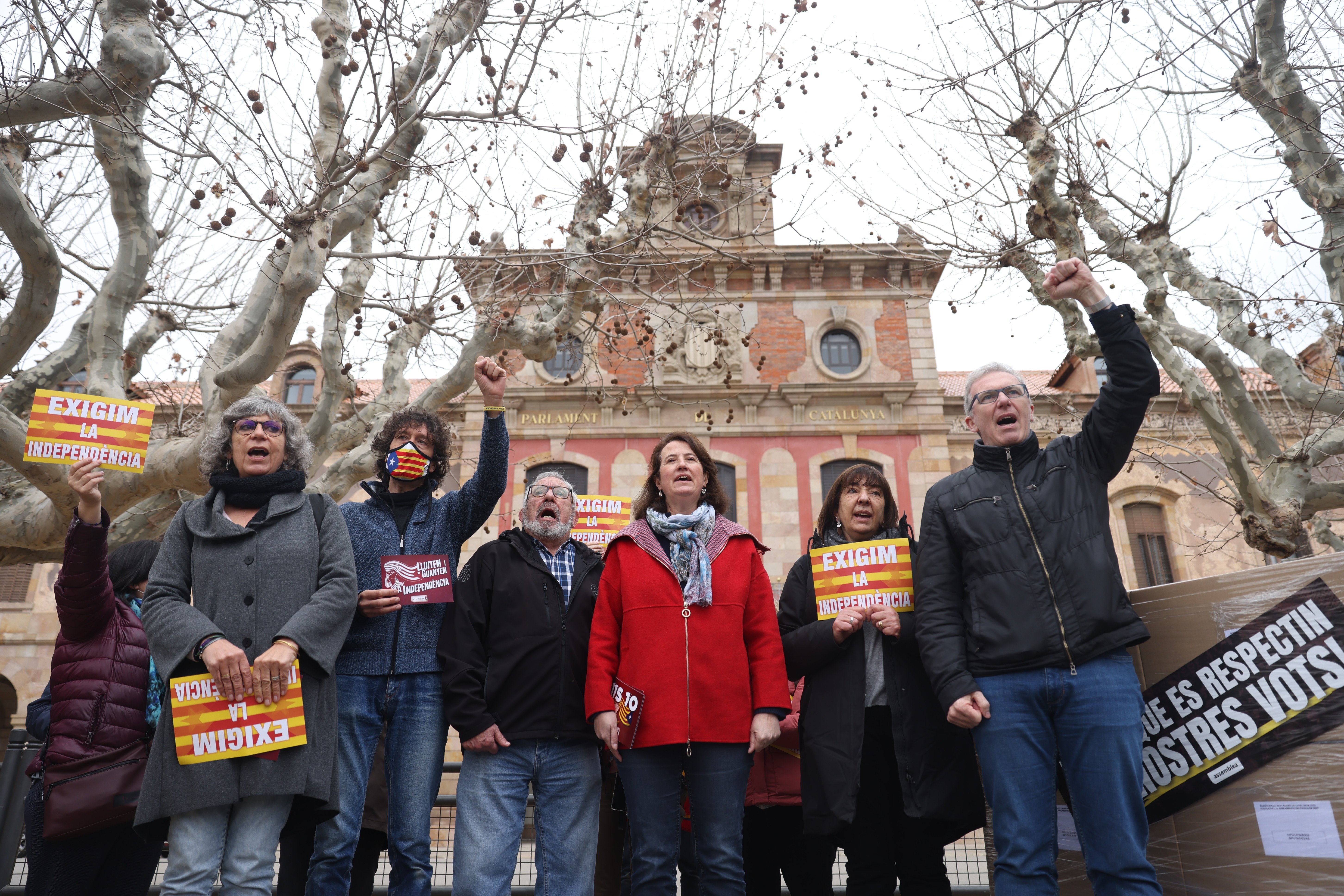 La ANC se manifestará en el Parlament contra el acuerdo por el catalán: "¡Basta!"