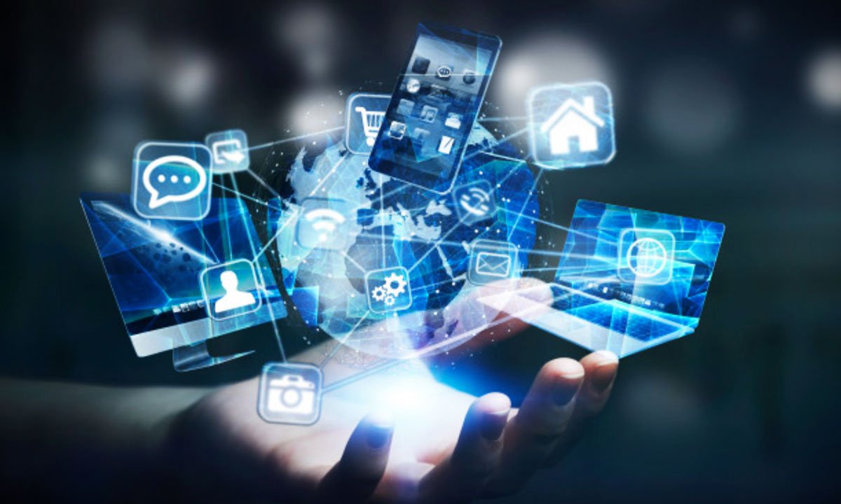 Antes de fin de año, toda la población conectada con banda ancha de 100 MB como mínimo