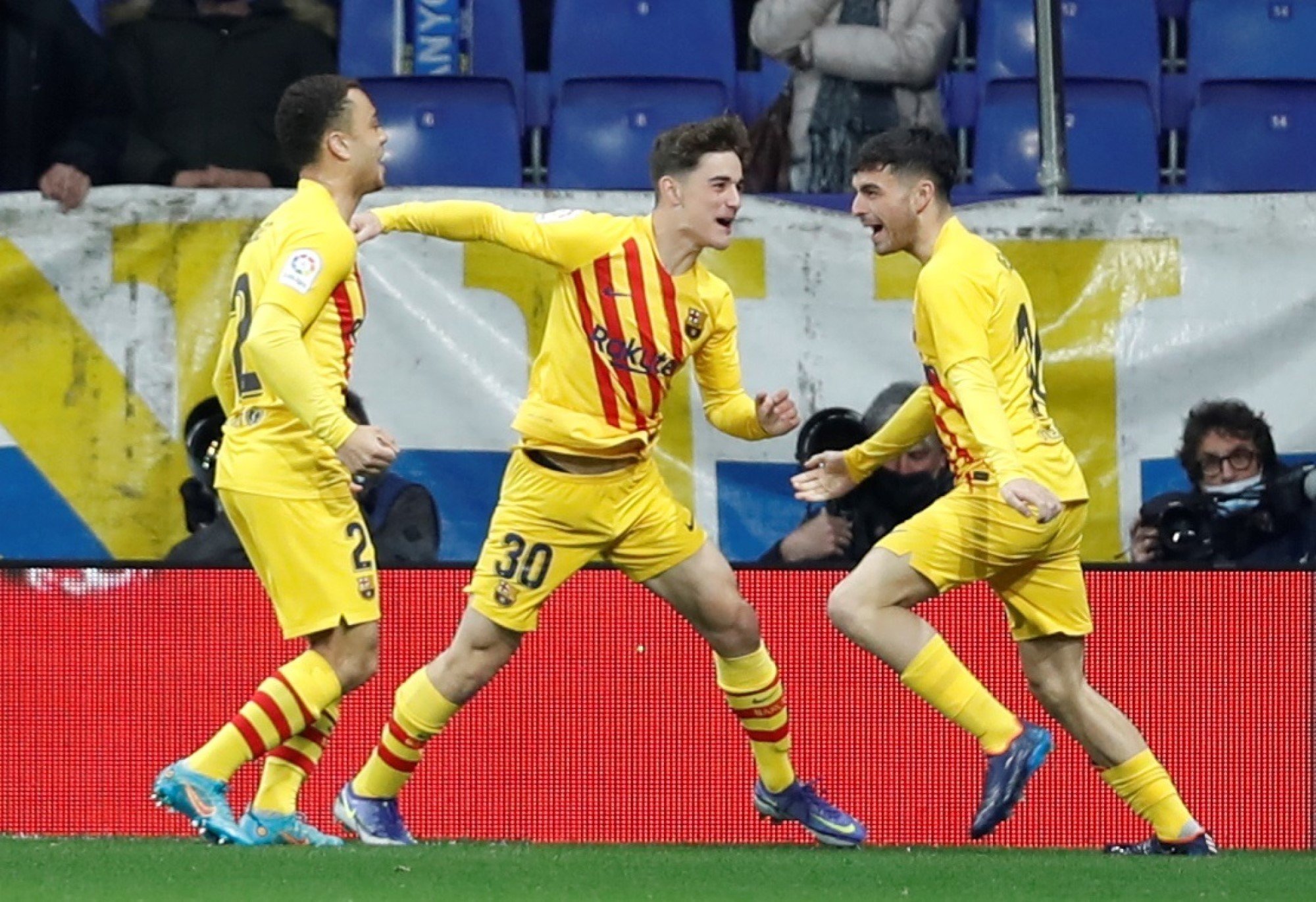 Adeu confirmat i molt dolorós per a Pedri i Gavi després de tota una vida en el Barça, se'n va