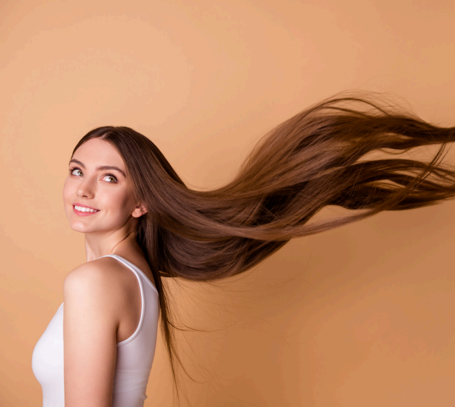 Eva Professional Haire Care presenta la mascareta reparadora VITAMIN.RECHARGE. Hero