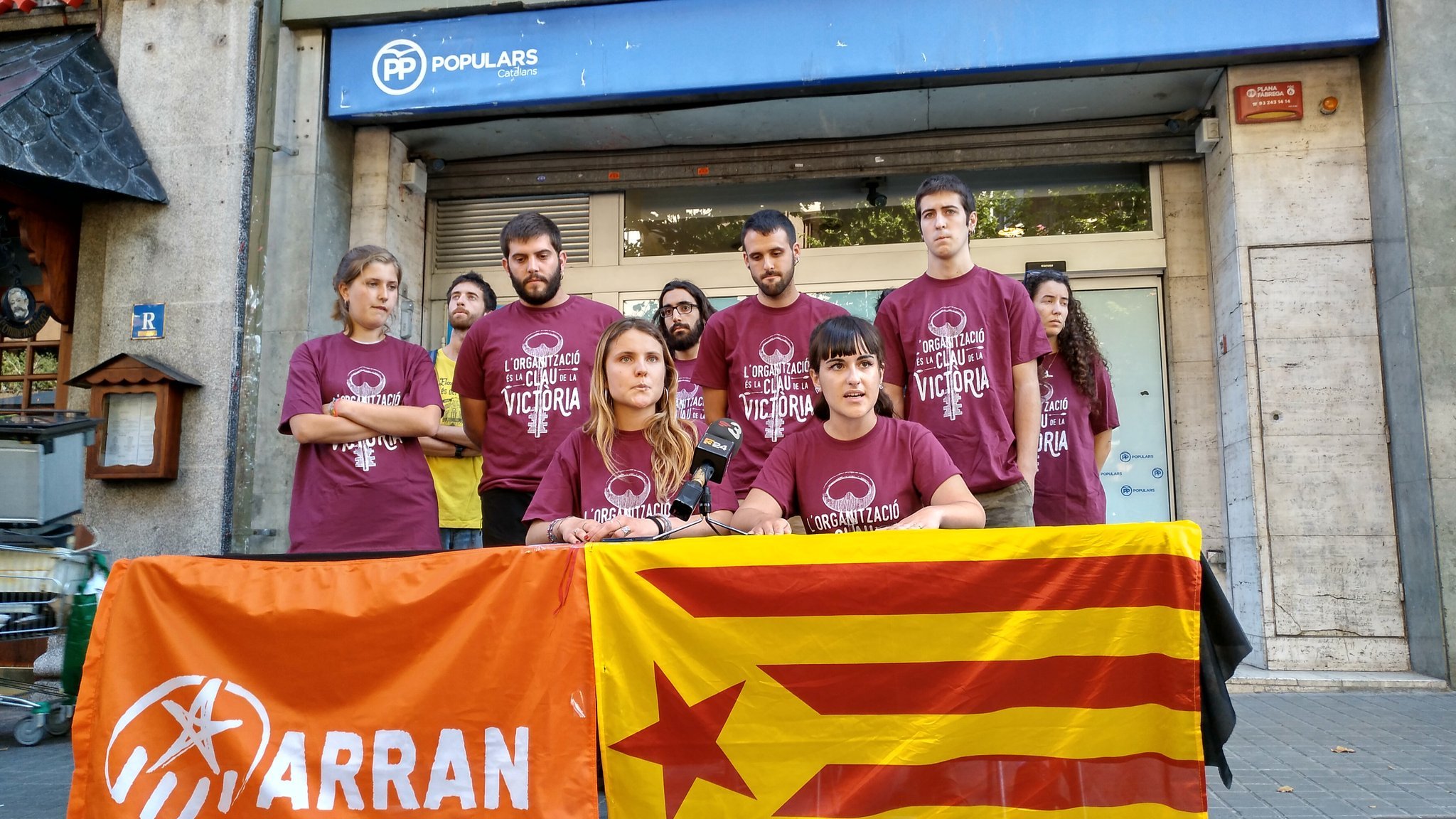 Els investigats d'Arran per l'assalt a la seu del PP no van a declarar