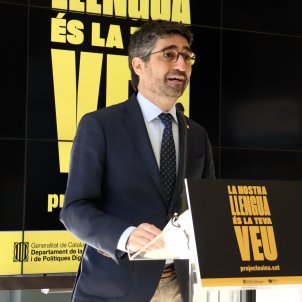 El Govern pide colaboración ciudadana para ayudar a las máquinas a hablar en catalán