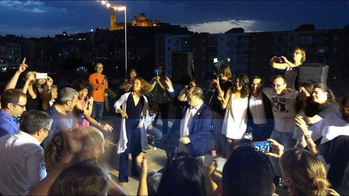 Los bailes socialistas se apoderan de Lleida