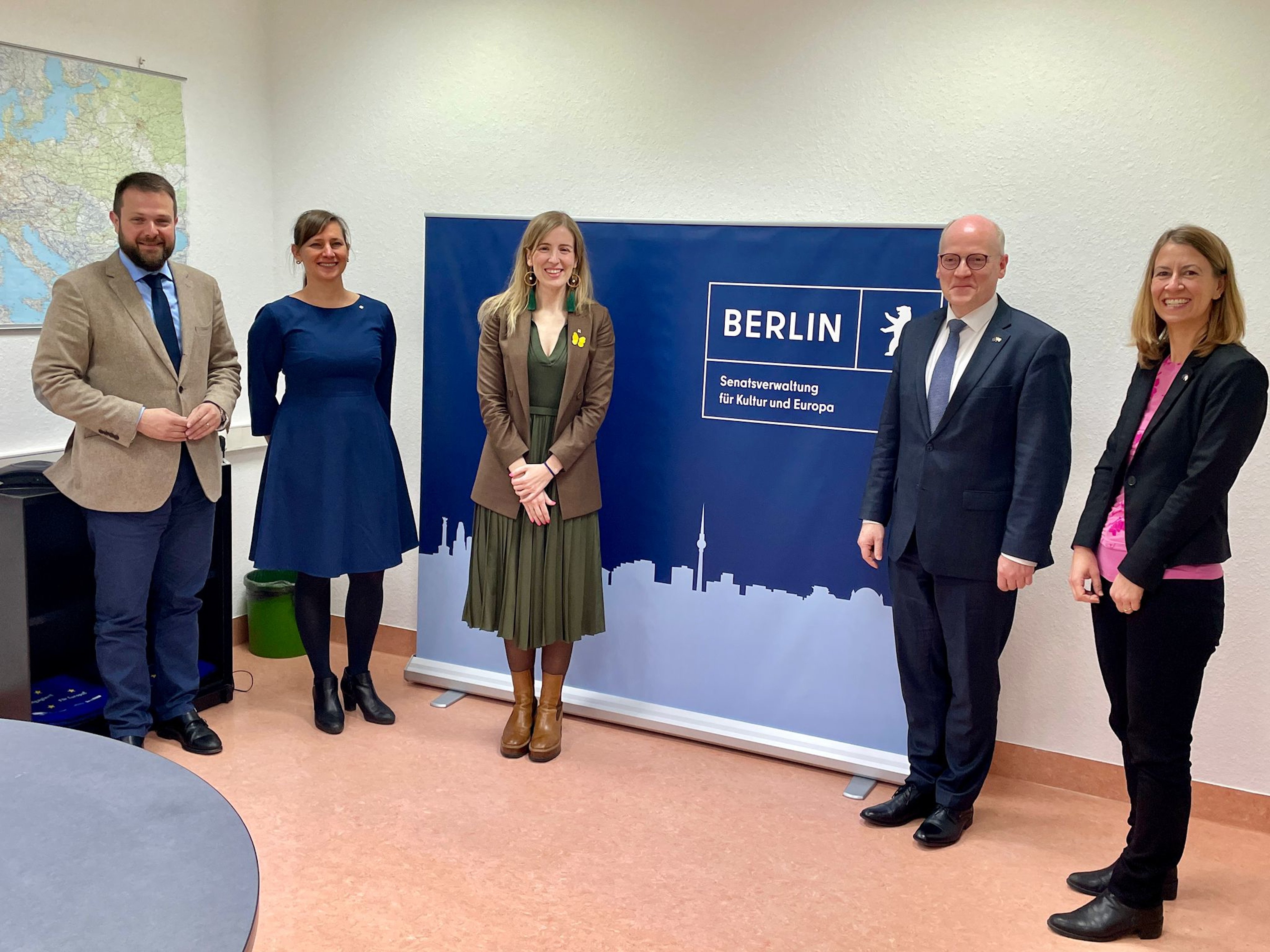 Alsina: hi haurà "complementarietat" entre la conselleria i "el ministeri lliure"