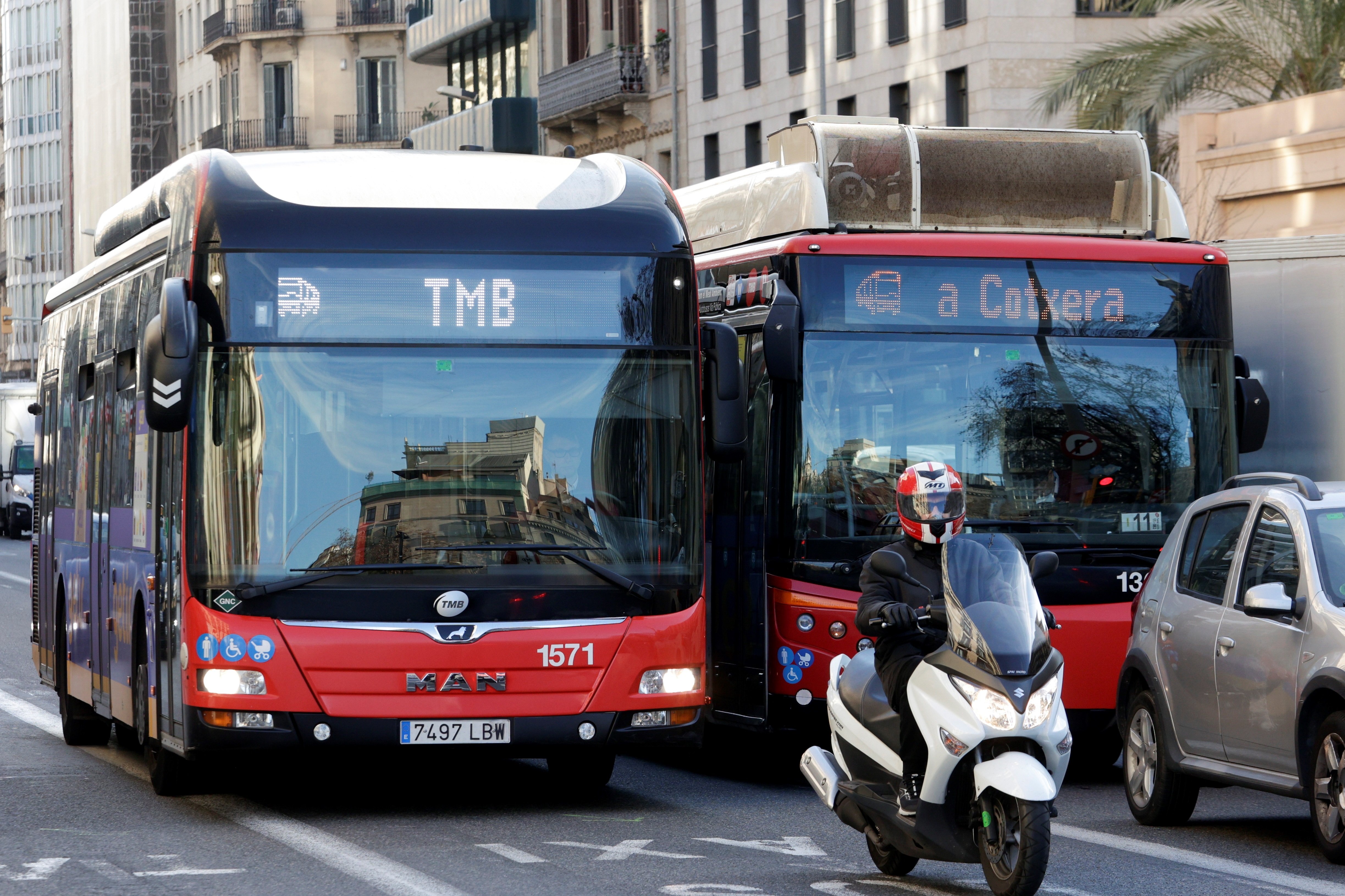 Desconvocada la vaga d'autobusos pel Mobile World Congress