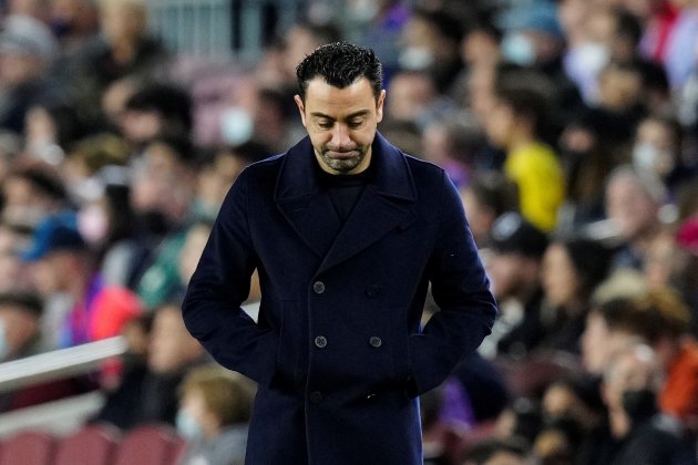 Xavi Hernandez capbaix trist EFE