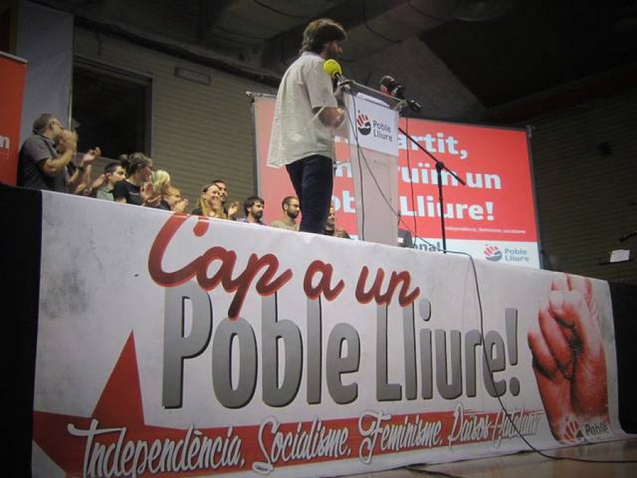 Poble Lliure defiende una DUI si el Estado impide físicamente el referéndum