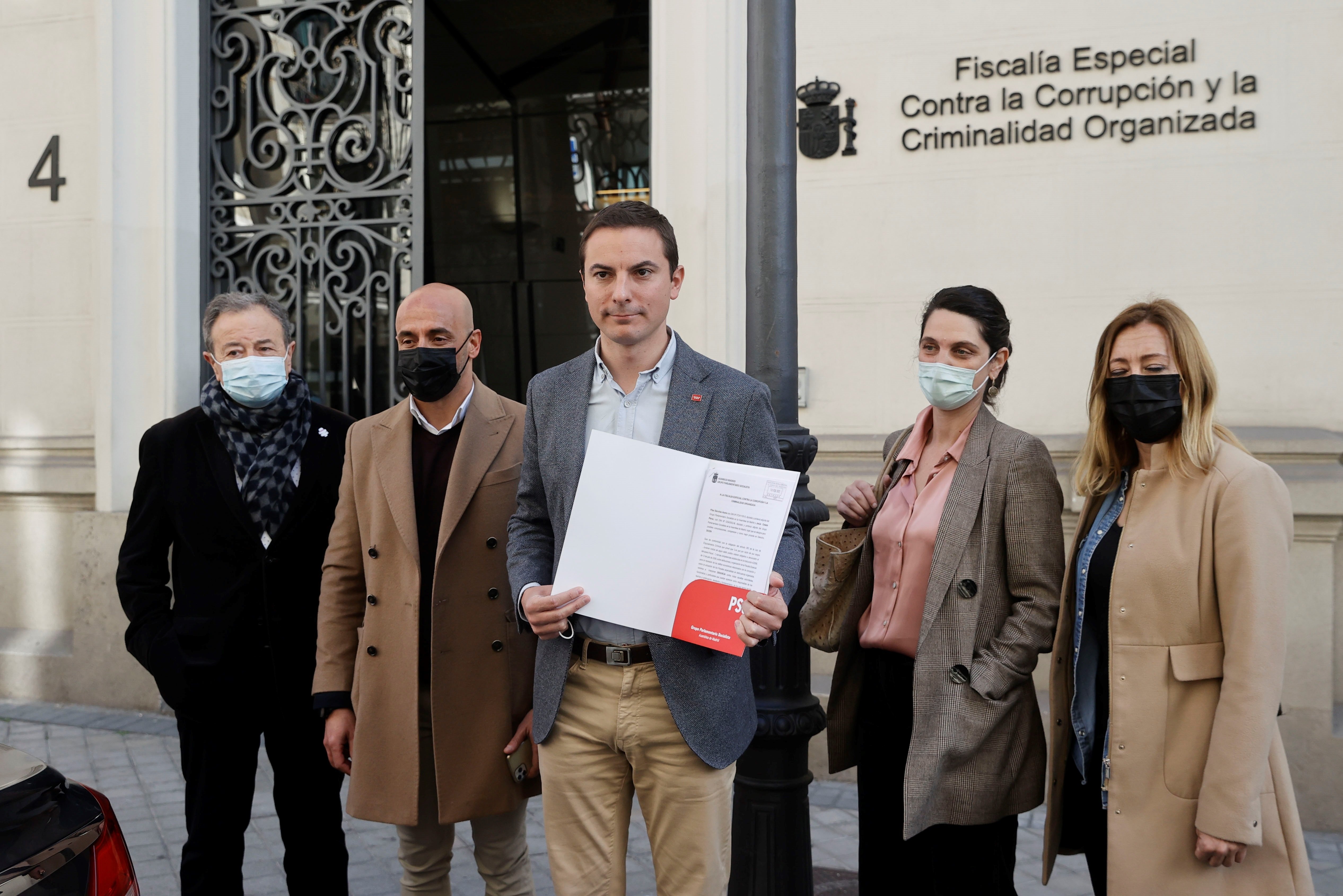El PSOE y Más Madrid llevan el contrato de Ayuso a la Fiscalía