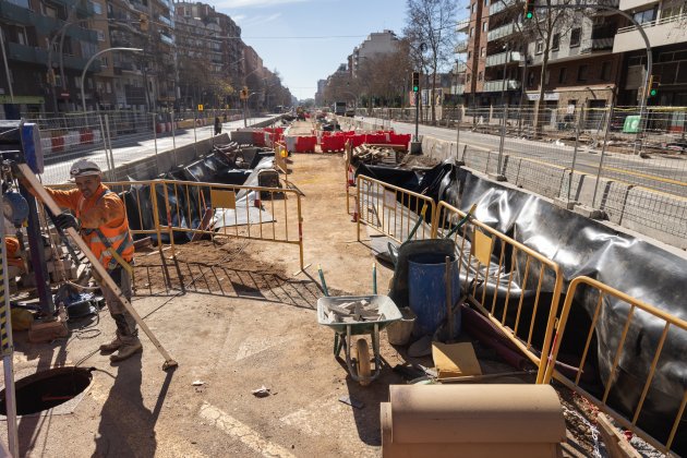 Obras Avenida Meridiana urbanismo construcciones Barcelona - Sergi Alcazar