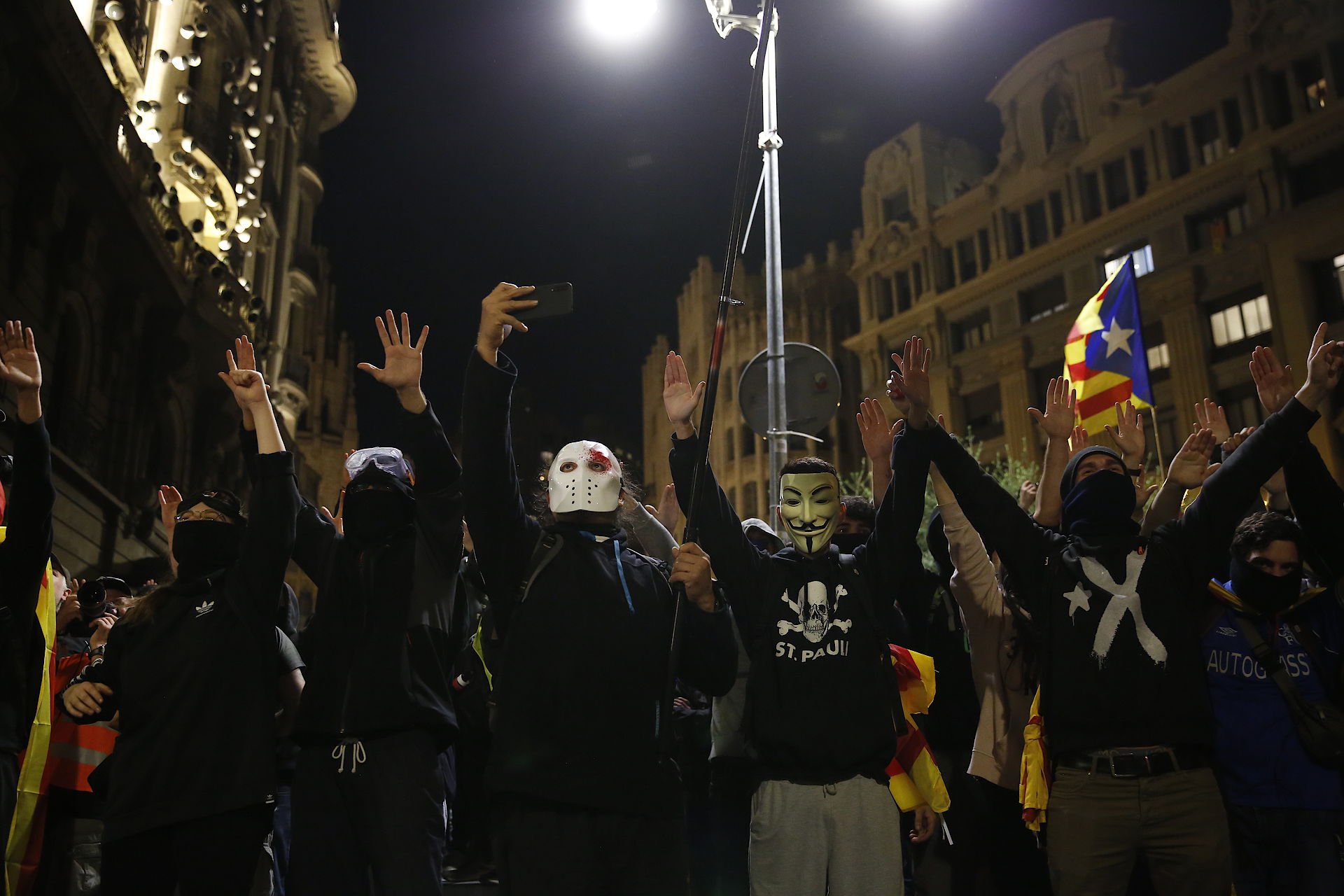 Las desorbitadas acusaciones de la fiscalía a manifestantes y el mercadeo del miedo